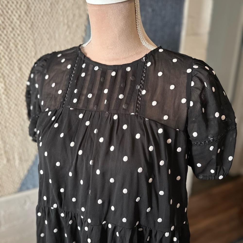 Blu Pepper Black and White Textured Puff Sleeve Polkadot Babydoll Dress - Picture 4 of 9